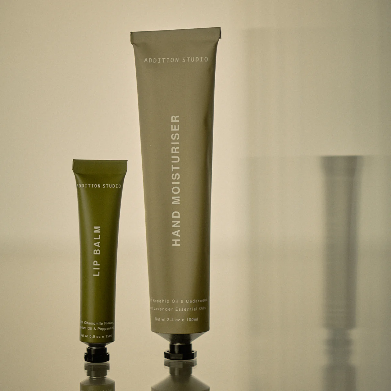 Cedar and Lavender Hand Cream 100ml - Image 3